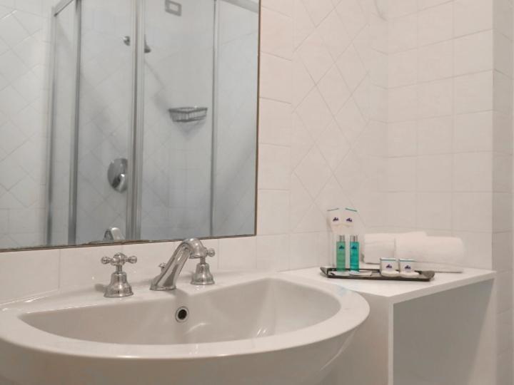 Economy Double Room with Spa Access,1607659955:JPEG